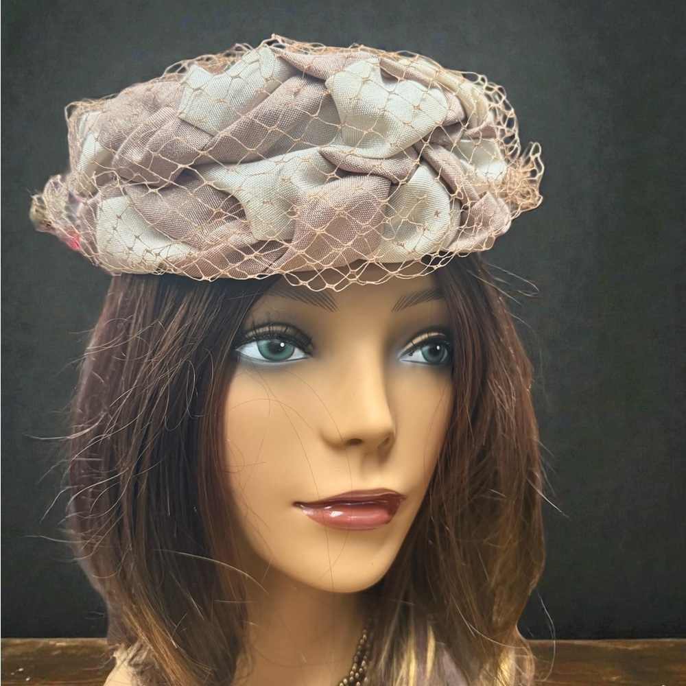 Vintage Women's Saucy Net Fascinator Hat with Fabric Roses Taupe Beige